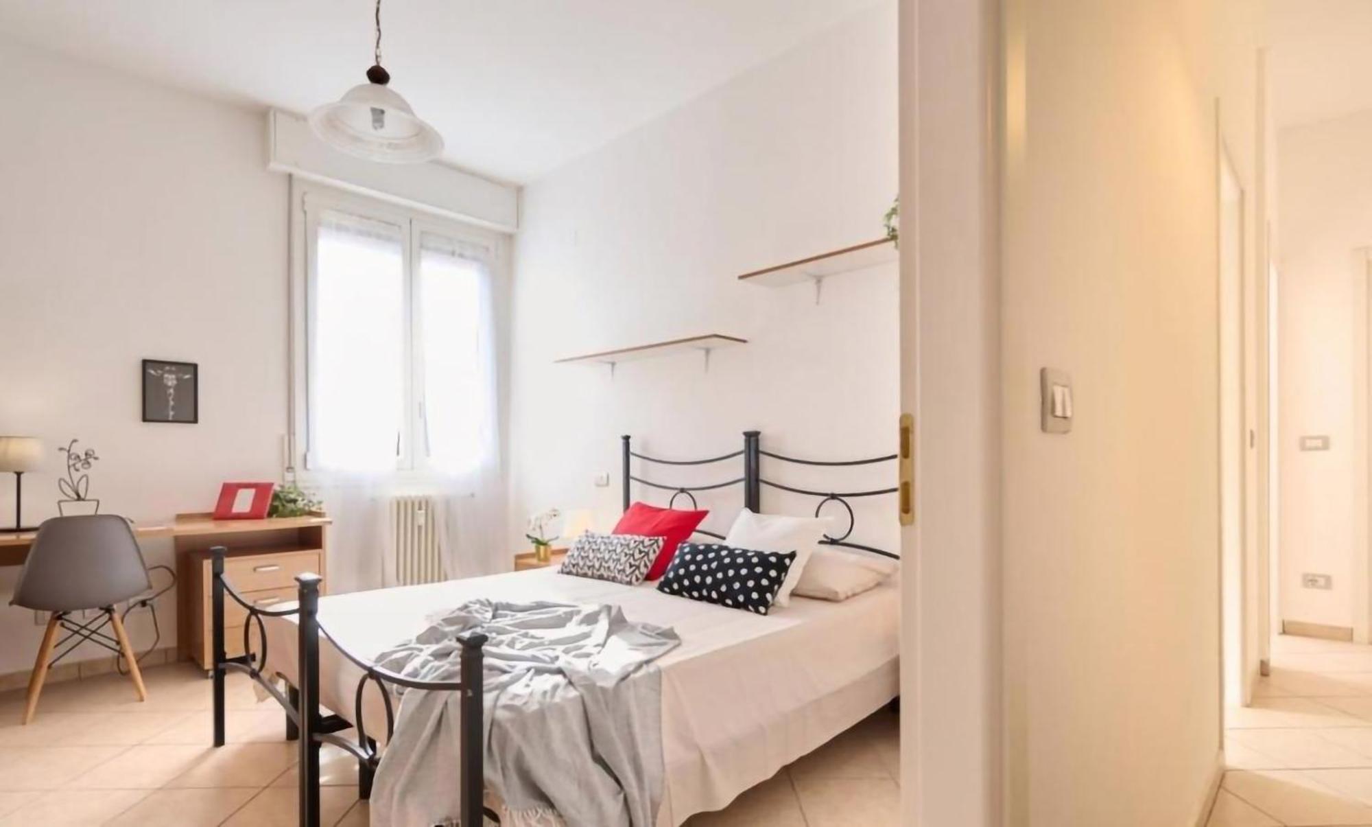 Homeserra 2 Bolonya Dış mekan fotoğraf